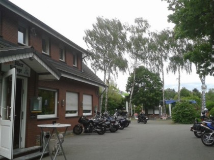 照片: Svens Biker Village